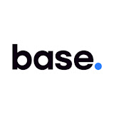 handlowcy analizują wdrożenie platformy B2B Logo Base